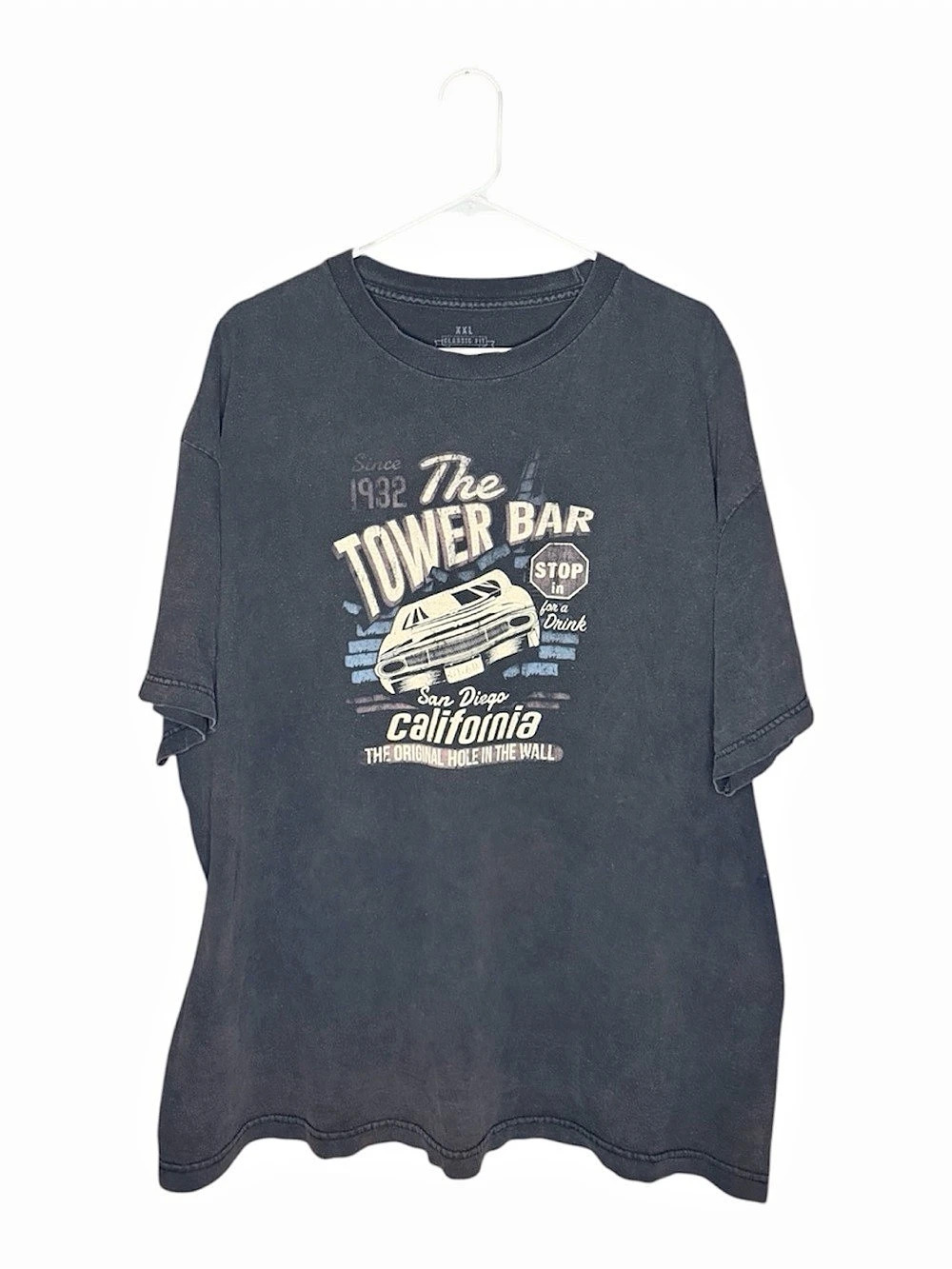 Vintage The Tower Bar San Diego California Dive Bar Graphic T-Shirt Black XXL